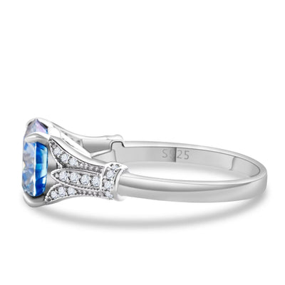 Anillo de Moissanita con Diseño Minimalista en Plata Sterling - Image 3