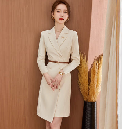 Traje Blanco Ejecutivo de Elegancia Profesional - Image 12