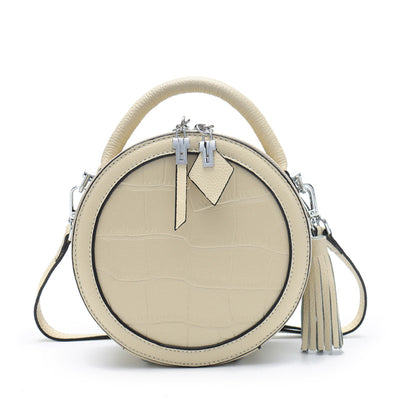 Bolso Redondo de Cuero para Mujer - Mensajero Compacto - Image 6