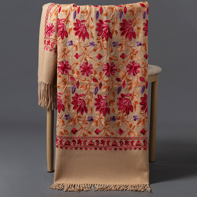 Bufanda Invernal Roja Bordada para Mujer - Flores de Primavera - Image 13