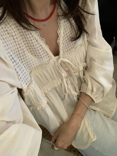 Blusa Elegante Retro con Escote V y Detalles de Malla - Diseño Holgado Versátil - Image 10