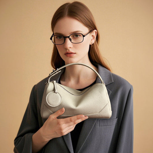 Bolso Crossbody de Cuero Genuino para Mujer - Portátil y Elegante - Image 3