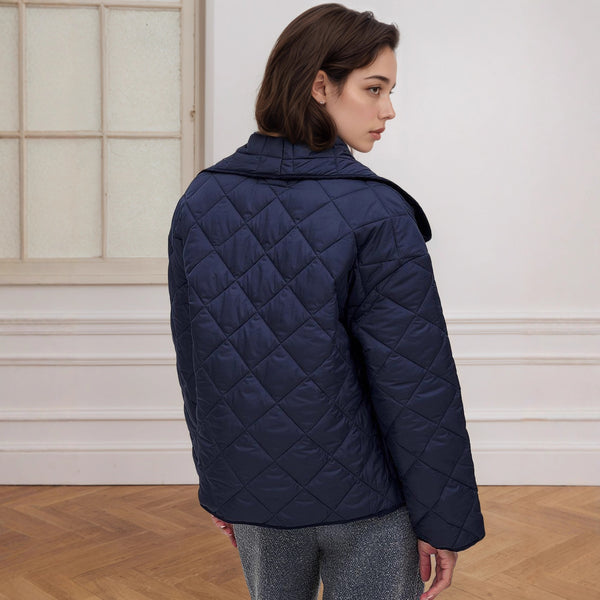 Abrigo Acolchado Azul Zafiro con Diseño Romboidal Suelto