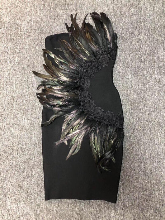 Vestido Bandage Ajustado con Costura de Plumas - Tubo Escotado Elegante - Image 10