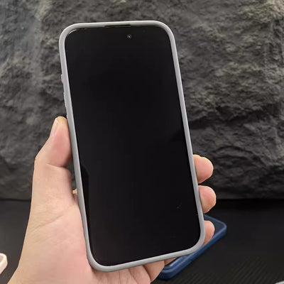 Funda Magnética Transparente Antigolpes con Efecto Esmerilado - Image 5