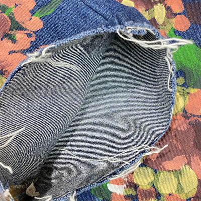 Jeans de Verano con Diseño Floral Dibujado a Mano - Image 3