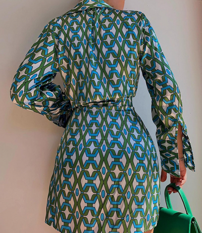 Vestido Camisero Largo Estampado Cadena con Contraste y Mangas Largas - Image 3
