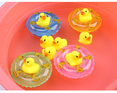 Patito de Goma Sonoro para Bebé - Juguete de Baño con Sonido y Textura 6-12 Meses - Image 4