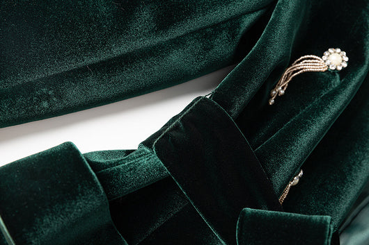 Traje de Terciopelo con Detalles de Cuentas para Mujer - Image 46