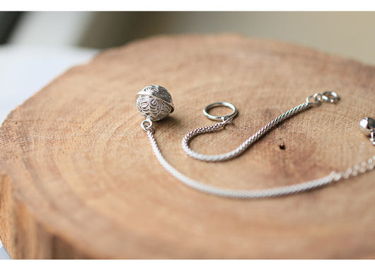 Pulsera Colgante Calada en Plata 925 con Diseño de Campana - Image 11