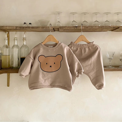 Sudadera Casual con Estampado de Oso Grande - Conjunto Perfecto - Image 2