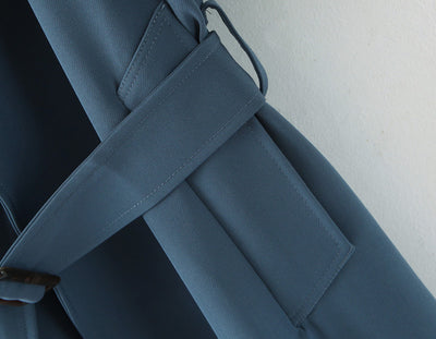 Chaqueta Cortavientos con Cinturón Ajustable - Estilo Versátil - Image 8