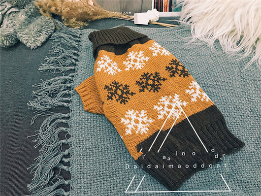 Ropa Navideña para Perros y Gatos con Diseño de Copo de Nieve - Image 10