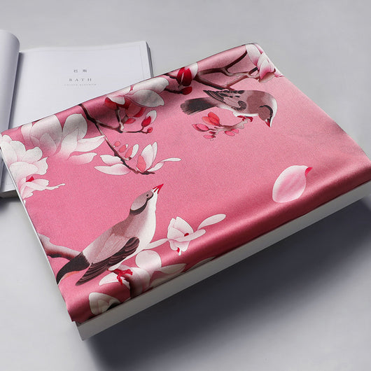 Pañuelo de Seda Estilo Cheongsam para Mamá - Versátil para Primavera y Otoño - Image 9