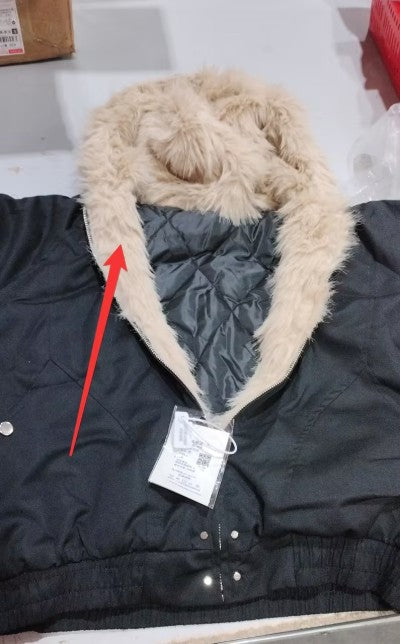 Abrigo Peludo Suelto con Capucha - Diseño Acolchado y Cálido - Image 9