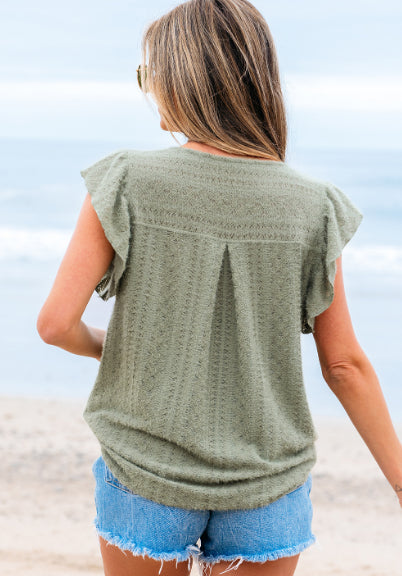 Blusa Verde Laurel con Mangas Volantes y Encaje Escote V - Image 6