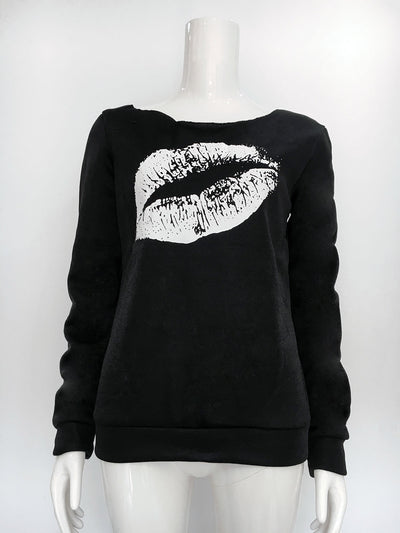 Blusa Hombro Descubierto con Estampado de Labios Rojos Voluminosos - Image 9