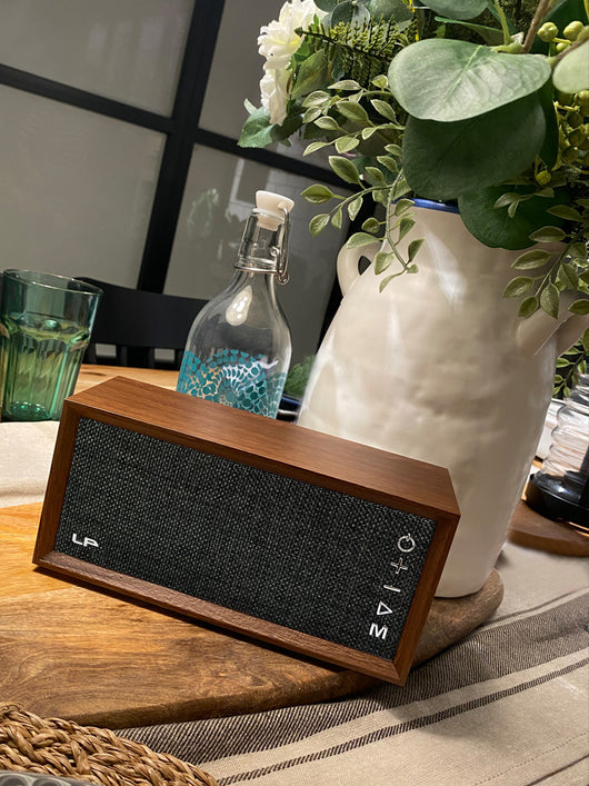 Parlante Bluetooth Retro de Madera con Subwoofer - Image 12