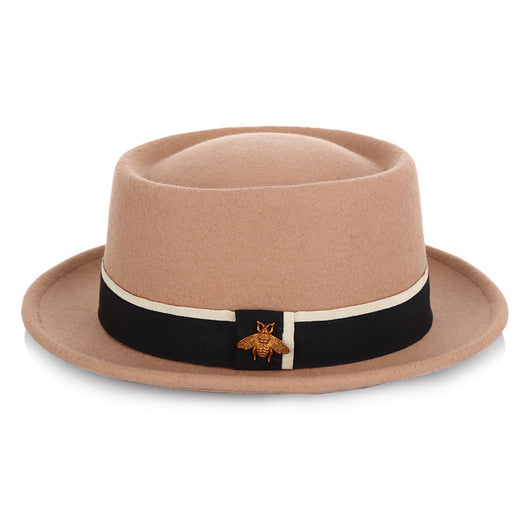 Sombrero de Lana Pura para Mujer con Detalle de Abejita - Accesorio de Moda - Image 5