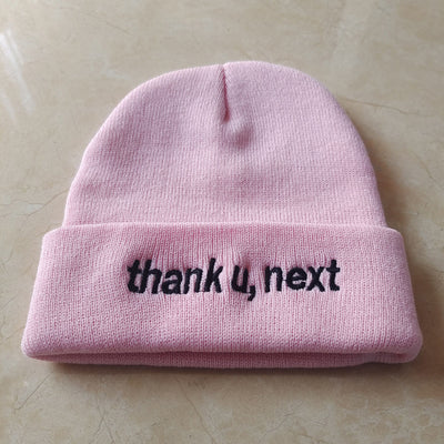 Gorro Tejido Thank U,next - Abrigo Cálido Unisex para Otoño e Invierno - Image 7