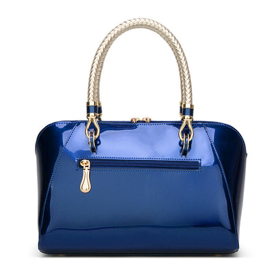 Bolso de Charol Brillante con Asa Diagonal - Diseño Fashion - Image 4
