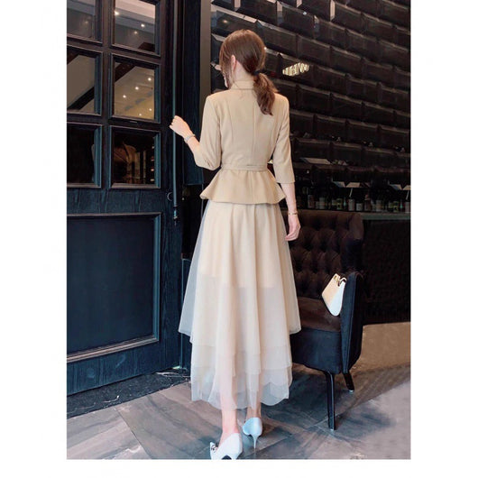 Vestido Ajustado Elegante de Dos Piezas - Image 3