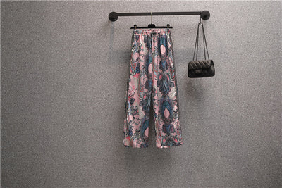 Conjunto de Dos Piezas: Blusa Ajustada y Pantalón Ancho - Image 15