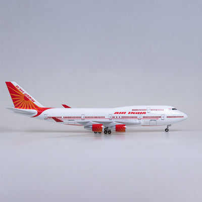 Avión Air India con Ruedas, Luces LED y Detalles de Simulación - Image 8