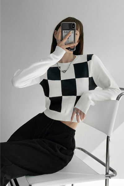 Suéter Retro a Cuadros Blanco y Negro Cuello Redondo para Mujer