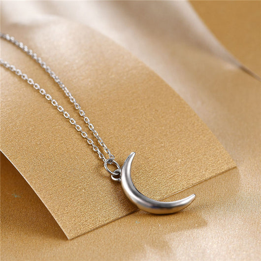 Collar de Plata 925 Diseño Luna con Baño de Oro
