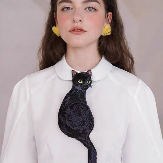 Corbatín Gato Negro Retro para Mujer - Diseño Vintage Minimalista