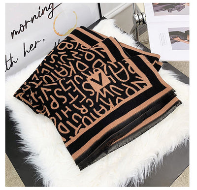 Bufanda de Cachemira con Letras para Mujer - Elegancia Versátil - Image 9
