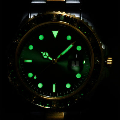 Reloj de Acero Inoxidable para Hombre con Diamantes y Esfera Luminosa - Image 5