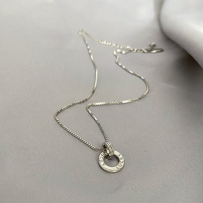 Anillo y Collar de Plata 925 con Letra Inglesa para Mujer - Image 4