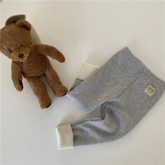 Leggings Deportivos para Niña con Forro Polar - Cómodos y Versátiles - Image 3