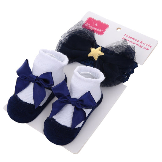 Calcetines Infantiles con Pompones 3D y Lunares para Niños - Image 5