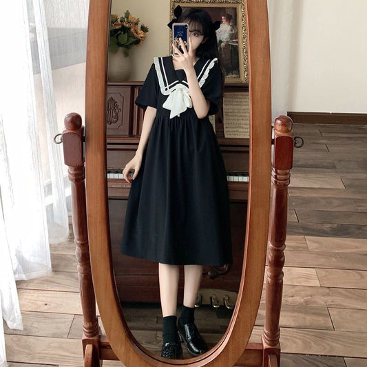 Vestido Navy con Cuello y Diseño Patchwork Manga Corta - Image 2