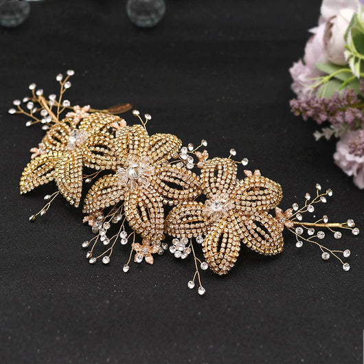 Diadema Nupcial con Flores y Cristales Brillantes para Novia - Image 3