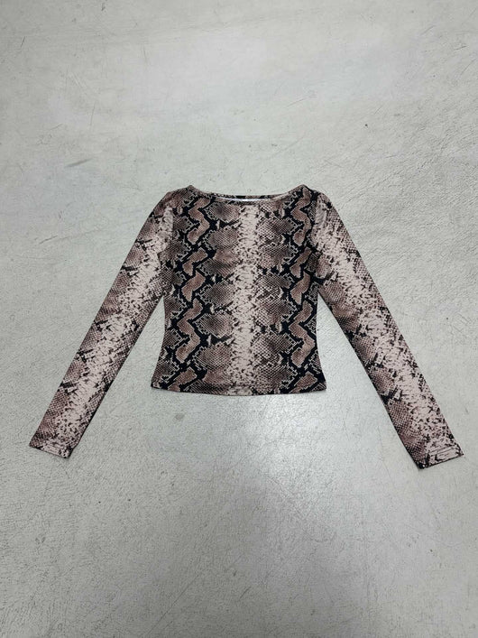 Playera Estampado Serpiente - Diseño Atrevido y Seductor - Image 8