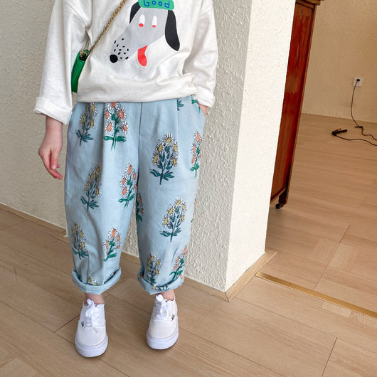 Pantalones Infantiles Estilo Floral con Diseño de Flores Rotas - Image 29