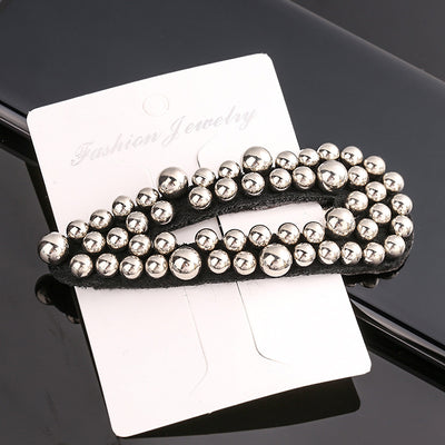 Broche de Cabello Perla Gota con Remaches - Versátil y Elegante - Image 14
