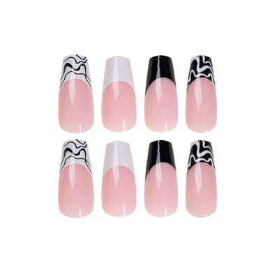 Parches de Uñas Patchwork Blanco y Negro - Diseño French Manicure - Image 4