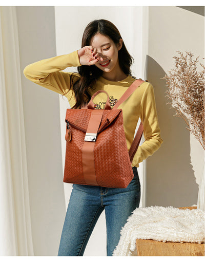 Mochila Minimalista de Cuero: Estilo Preppy Casual y Funcional - Image 14