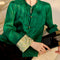 Blusa Retro Elegante con Bordado Chino y Botones Decorativos