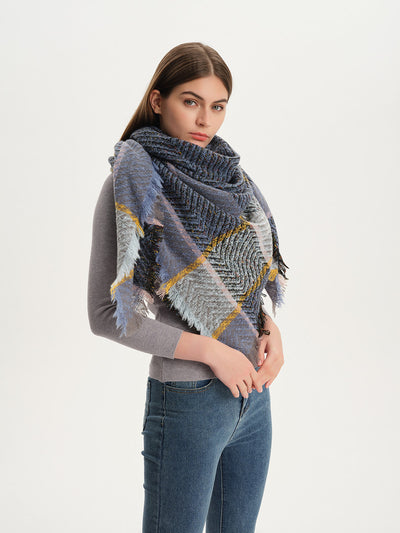 Chal Triangular Escocés para Otoño e Invierno - Amplio y Versátil - Image 65