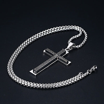 Collar de Titanio Doble Cruz para Hombre con Colgante de Acero Inoxidable - Image 3