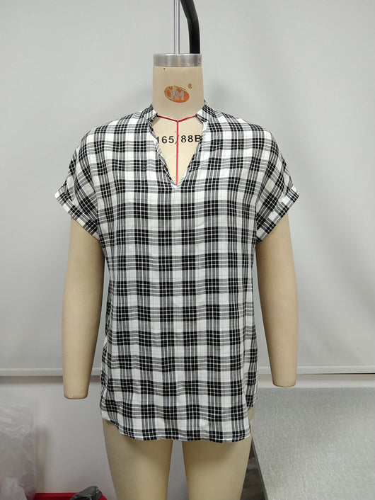 Camisa Casual de Cuadros con Cuello en V - Image 13