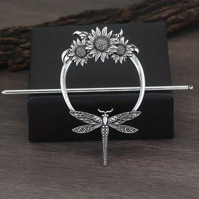 Broches Vikingos para Mujer de Aleación | Diseños de Animal, Luna y Nube - Image 8