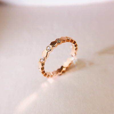 Anillo de Plata con Diseño Colmena para Mujer - Image 8