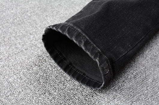 Jeans Negros para Hombre con Detalles en Color Deslumbrante - Image 8
